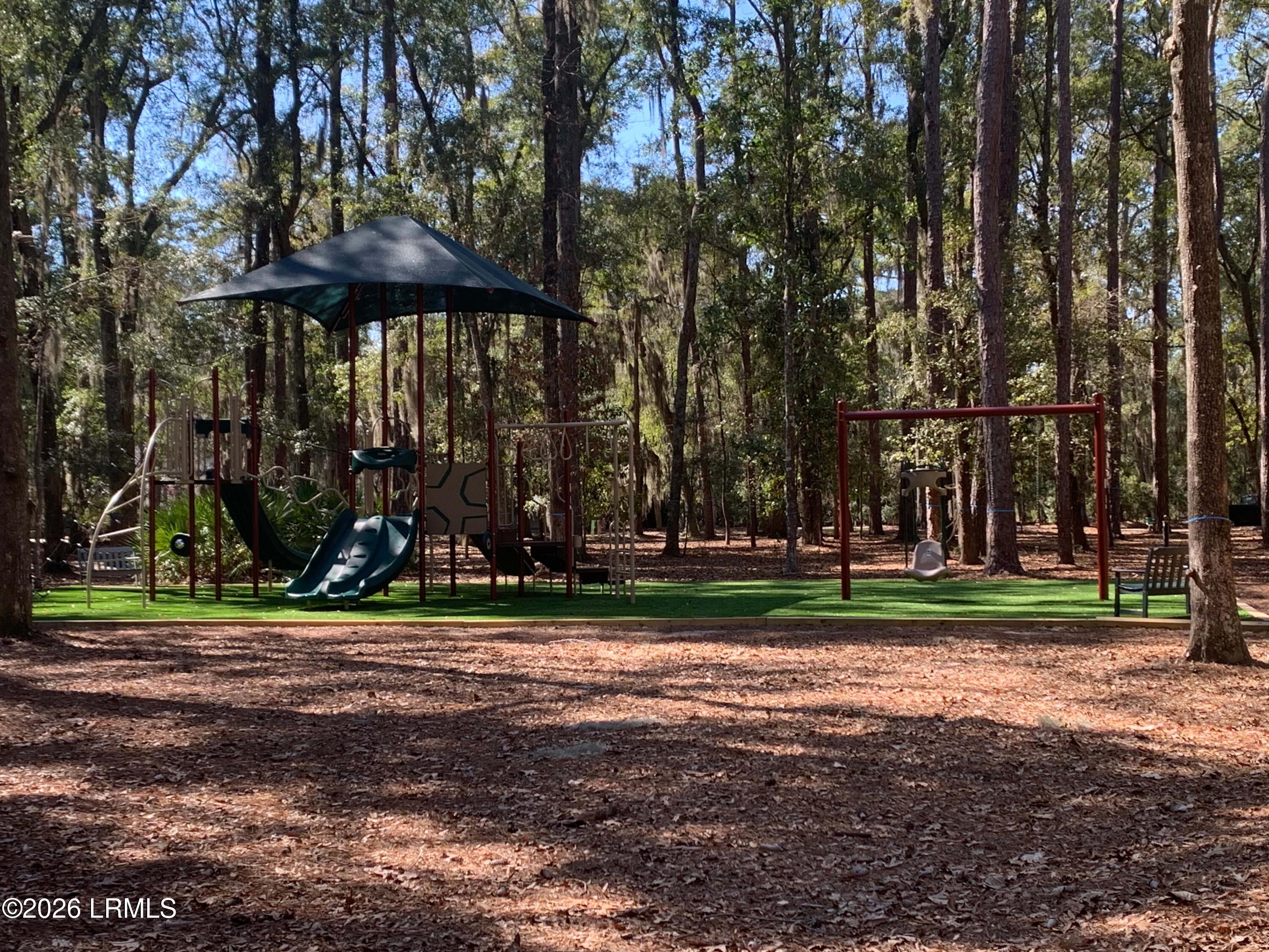417 Battery Chase Beaufort, SC 29902 - Photo 5 of 7 IOB playground