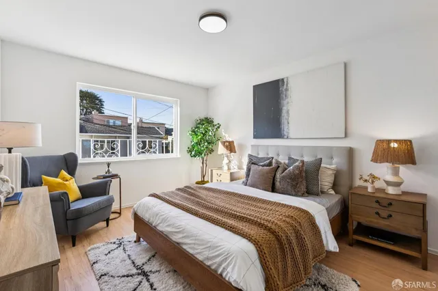$1,290,000 | 364 Baltimore Way, San Francisco, CA 94112