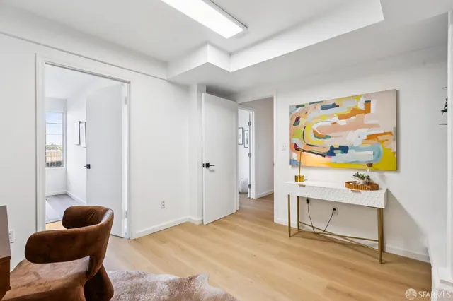 $1,290,000 | 364 Baltimore Way, San Francisco, CA 94112