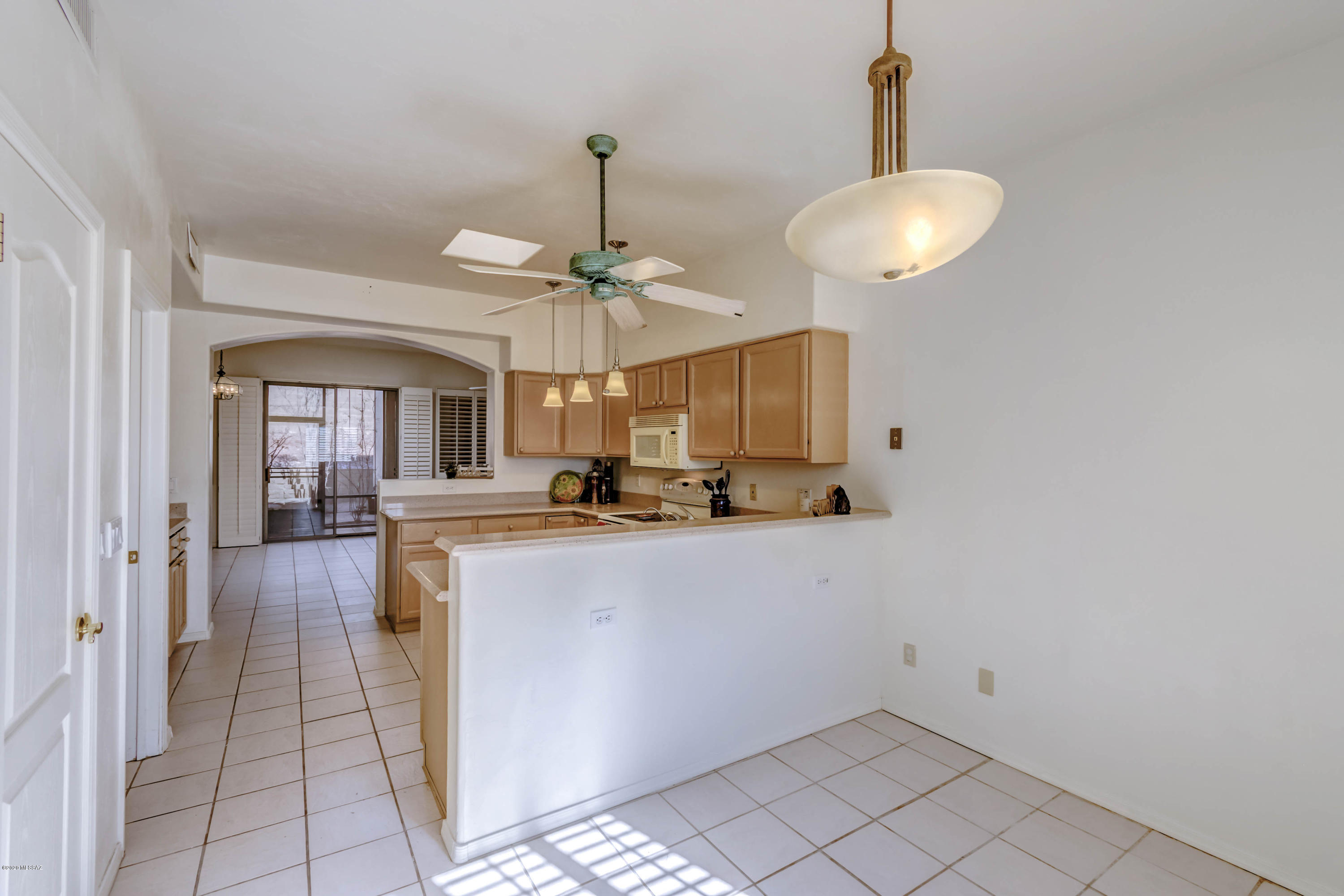 302 West Spearhead Road Tucson, AZ 85737 - Photo 10 of 24
