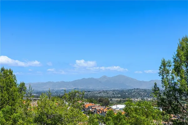 $935,000 | 27 La Mirage Circle, Aliso Viejo, CA 92656