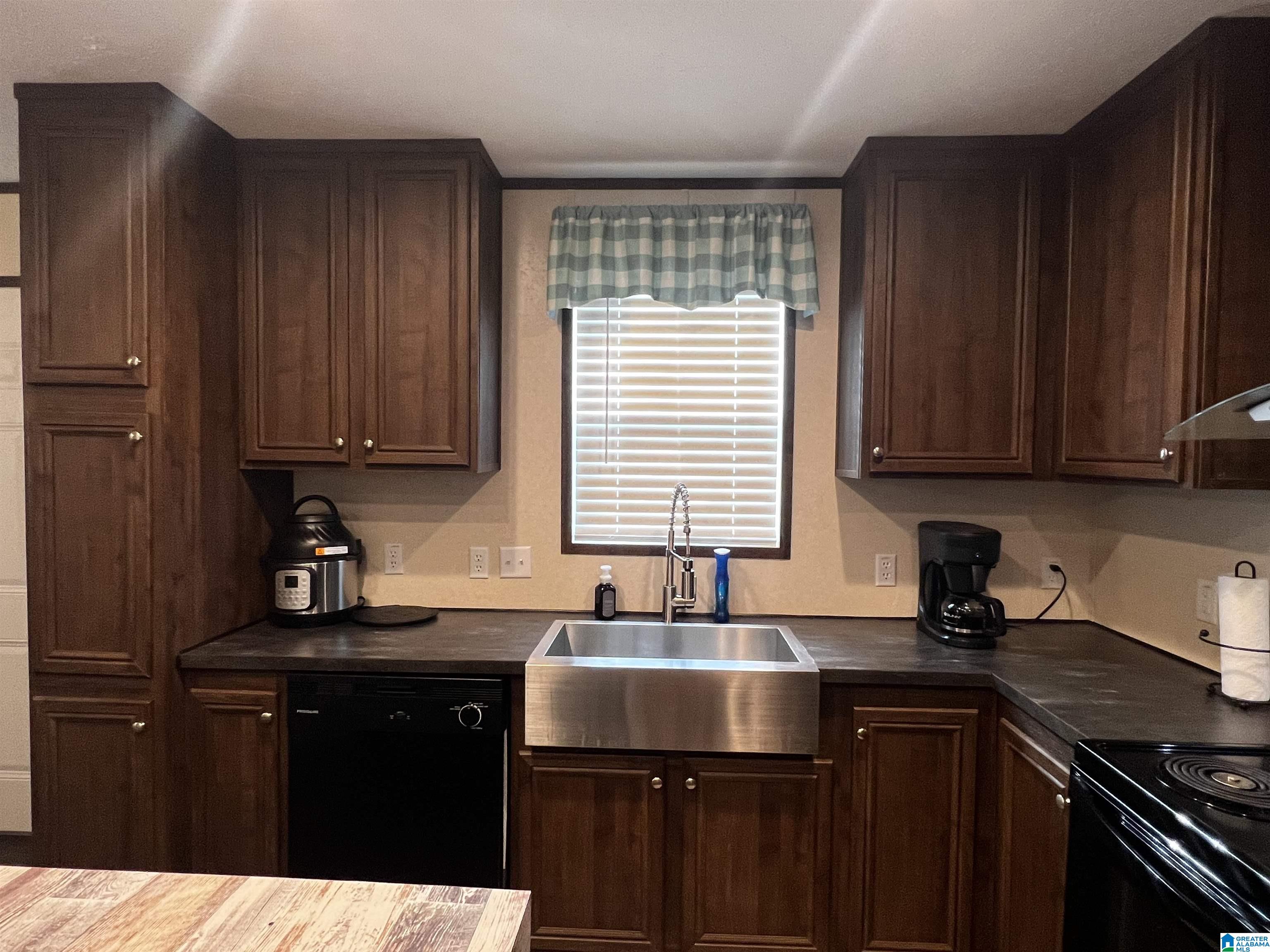 470 England Isle Lincoln, AL 35096 - Photo 24 of 41