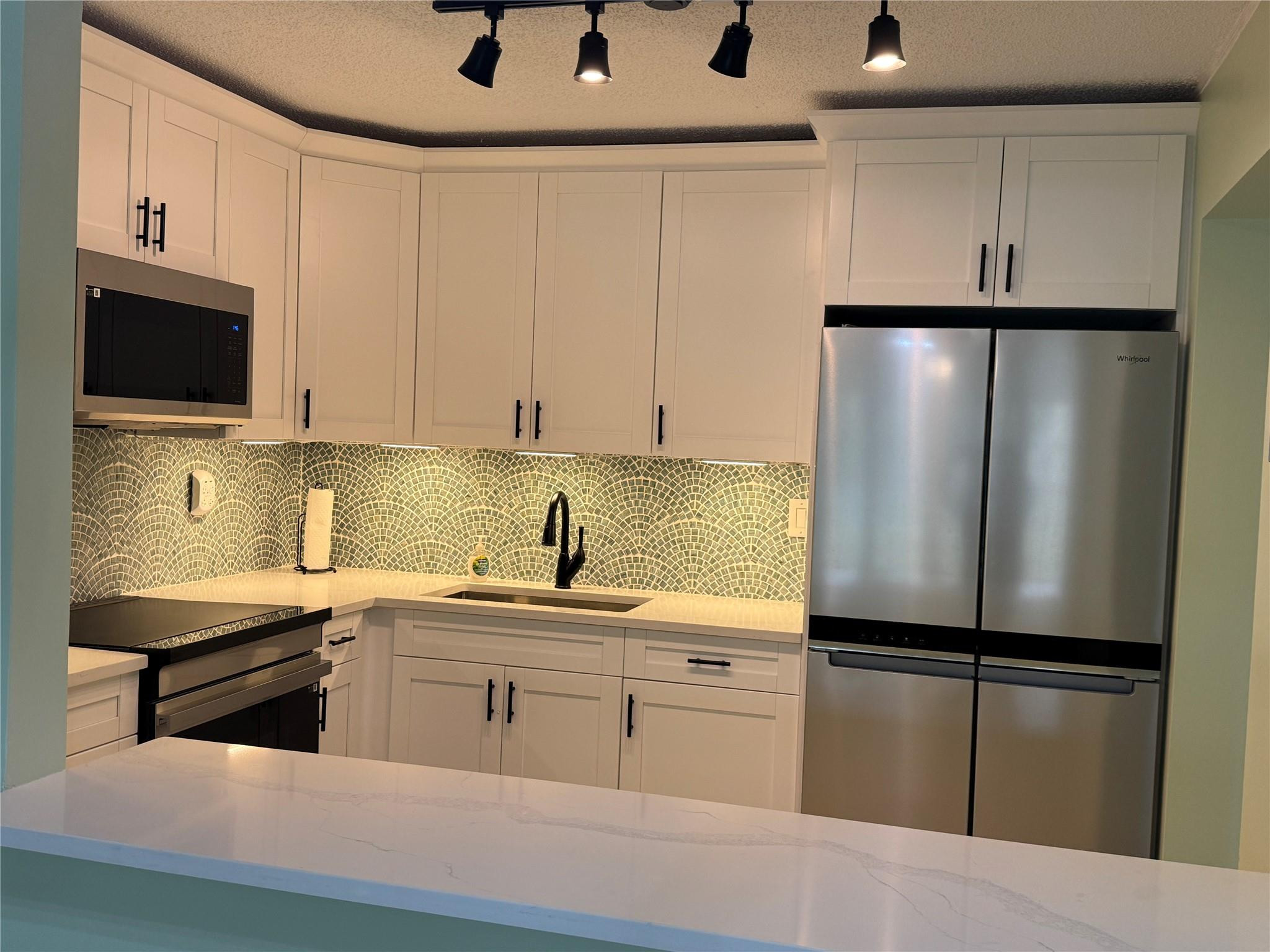 9300 Southwest 8th Street, Unit 215 Boca Raton, FL 33428 - Photo 17 of 43 Photo 18