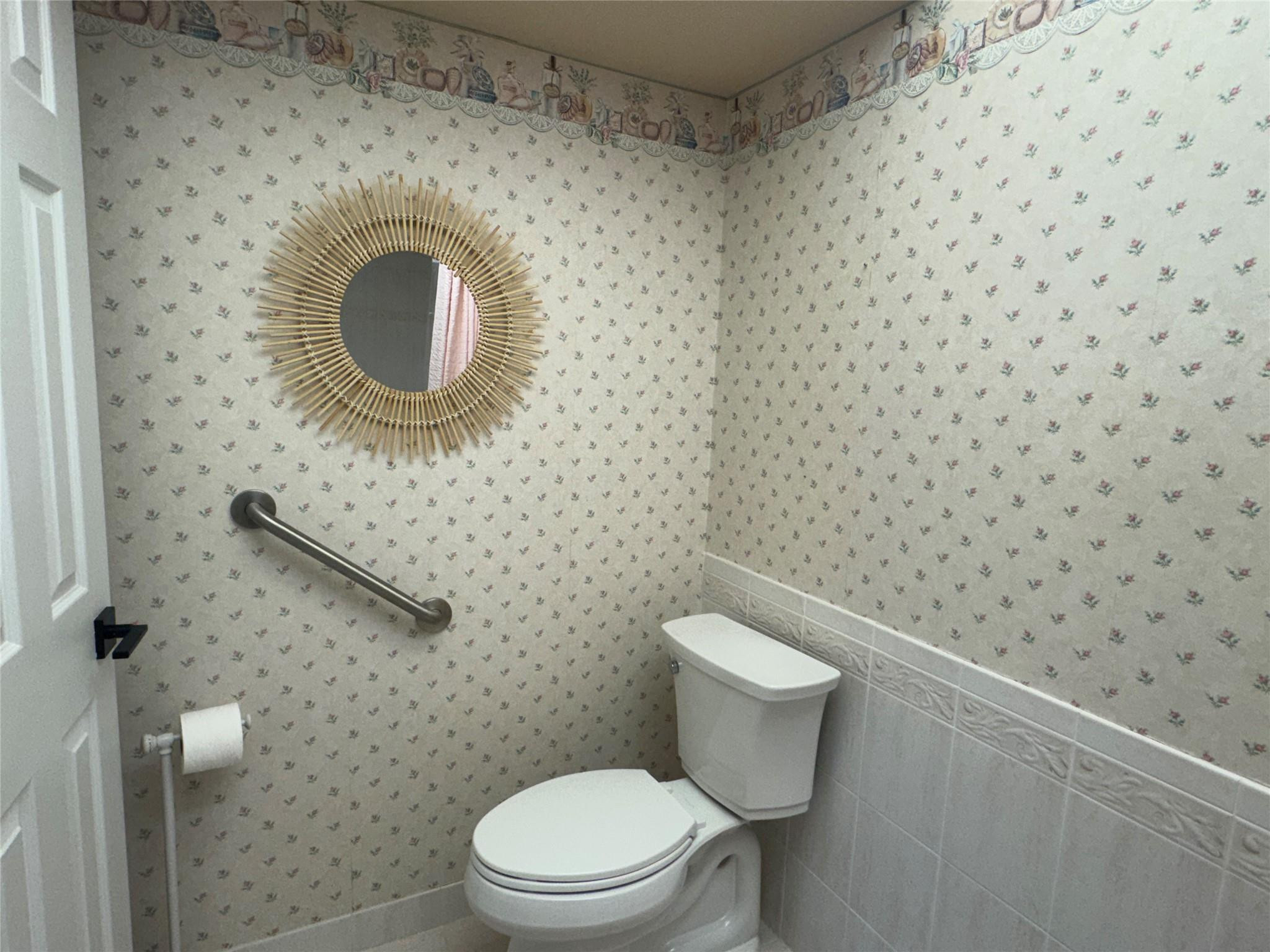 9300 Southwest 8th Street, Unit 215 Boca Raton, FL 33428 - Photo 34 of 43 Photo 35