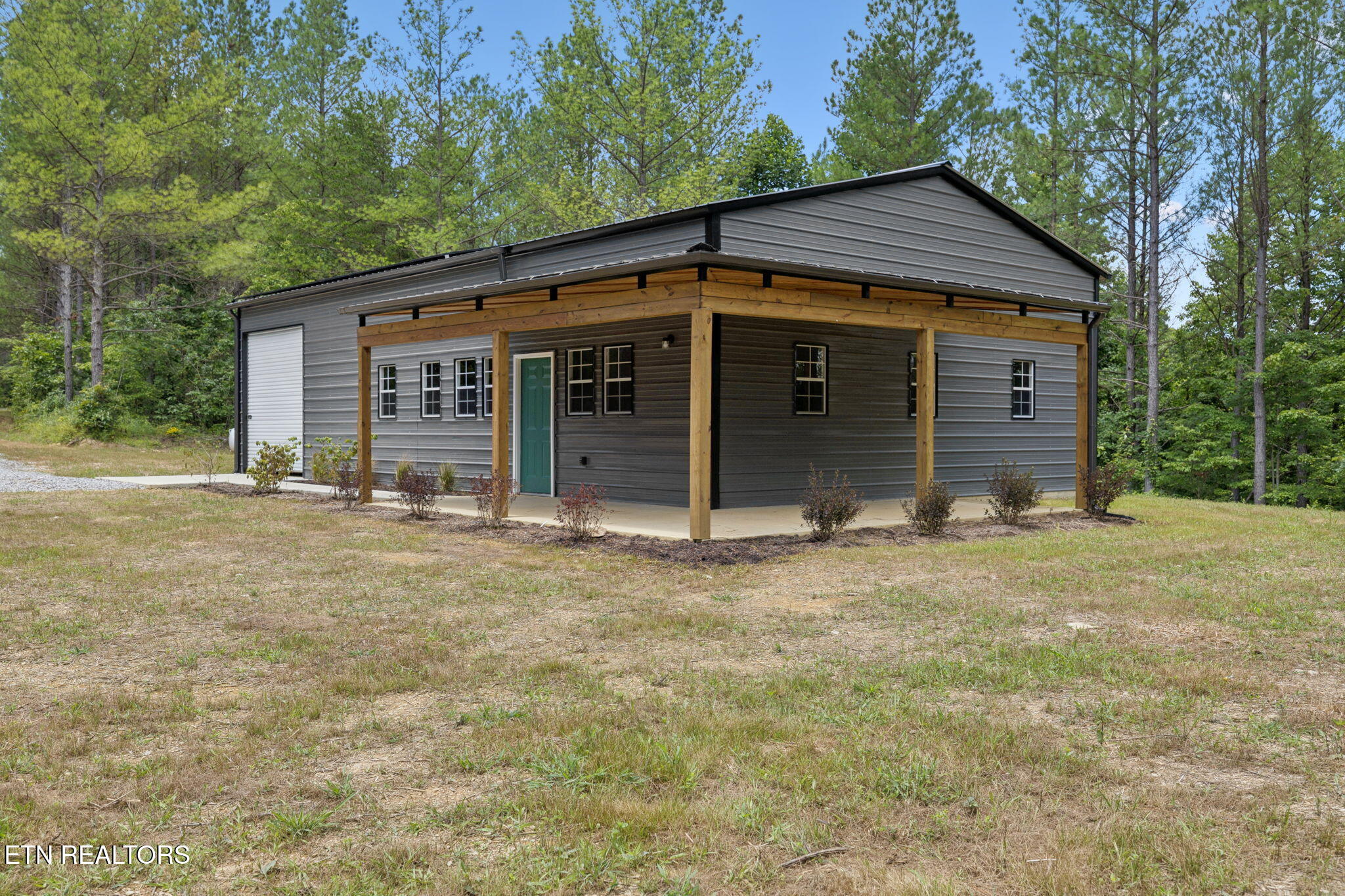 138 Belle Ridge Robbins, TN 37852 - Photo 3 of 55 3-web-or-mls-Belle Rdg - 003