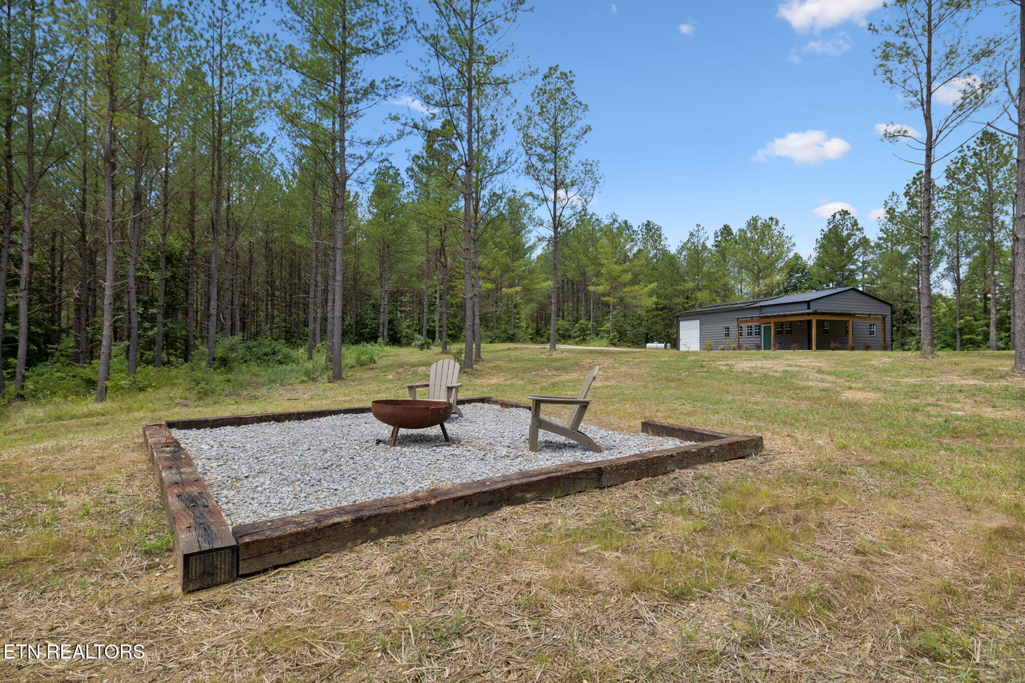 138 Belle Ridge Robbins, TN 37852 - Photo 4 of 55 4-web-or-mls-Belle Rdg - 004