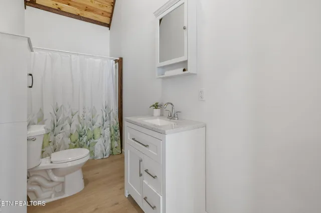 $499,900 | 138 Belle Ridge, Robbins, TN 37852