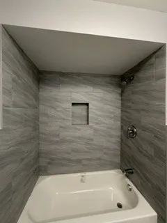 $2,750 | 8644 Skokie Boulevard, Unit 405, Skokie, IL 60077
