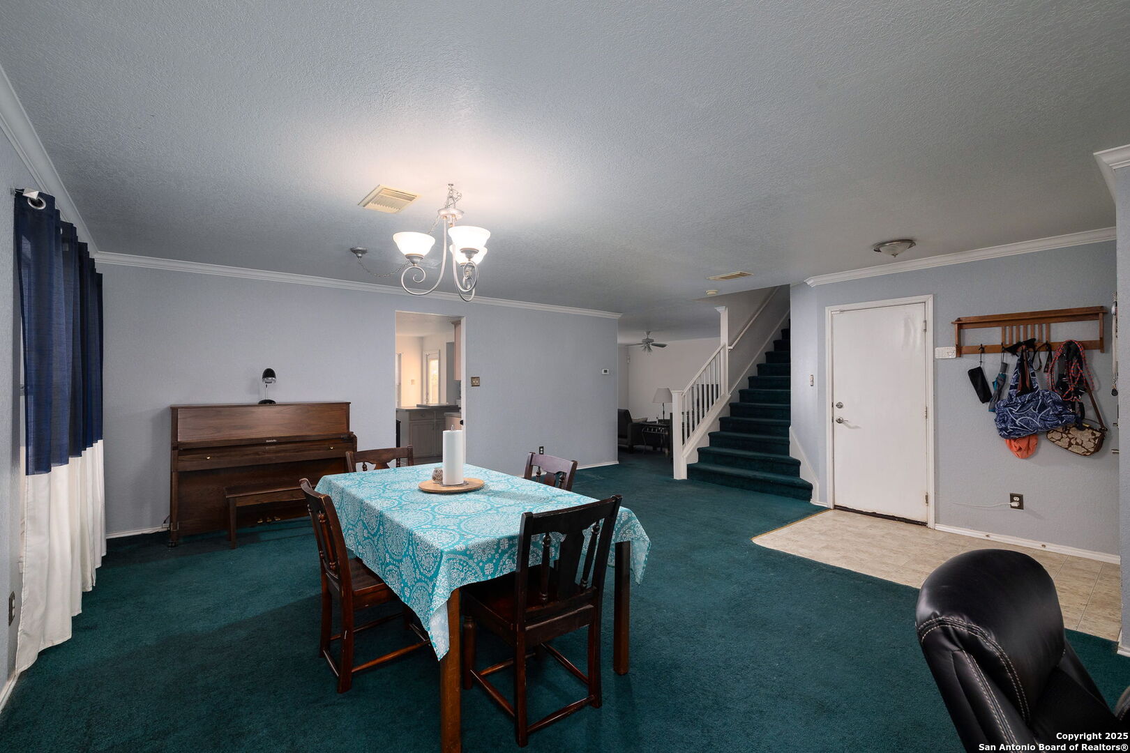 418 Diver San Antonio, TX 78253 - Photo 5 of 24