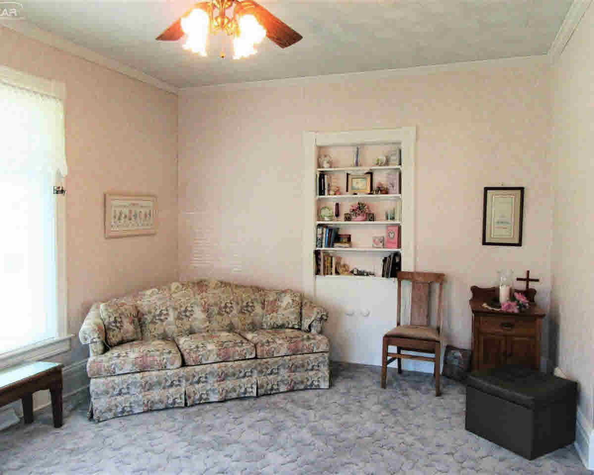 10155 Beecher Road Flushing, MI 48433 - Photo 19 of 33 21370437-18.JPG