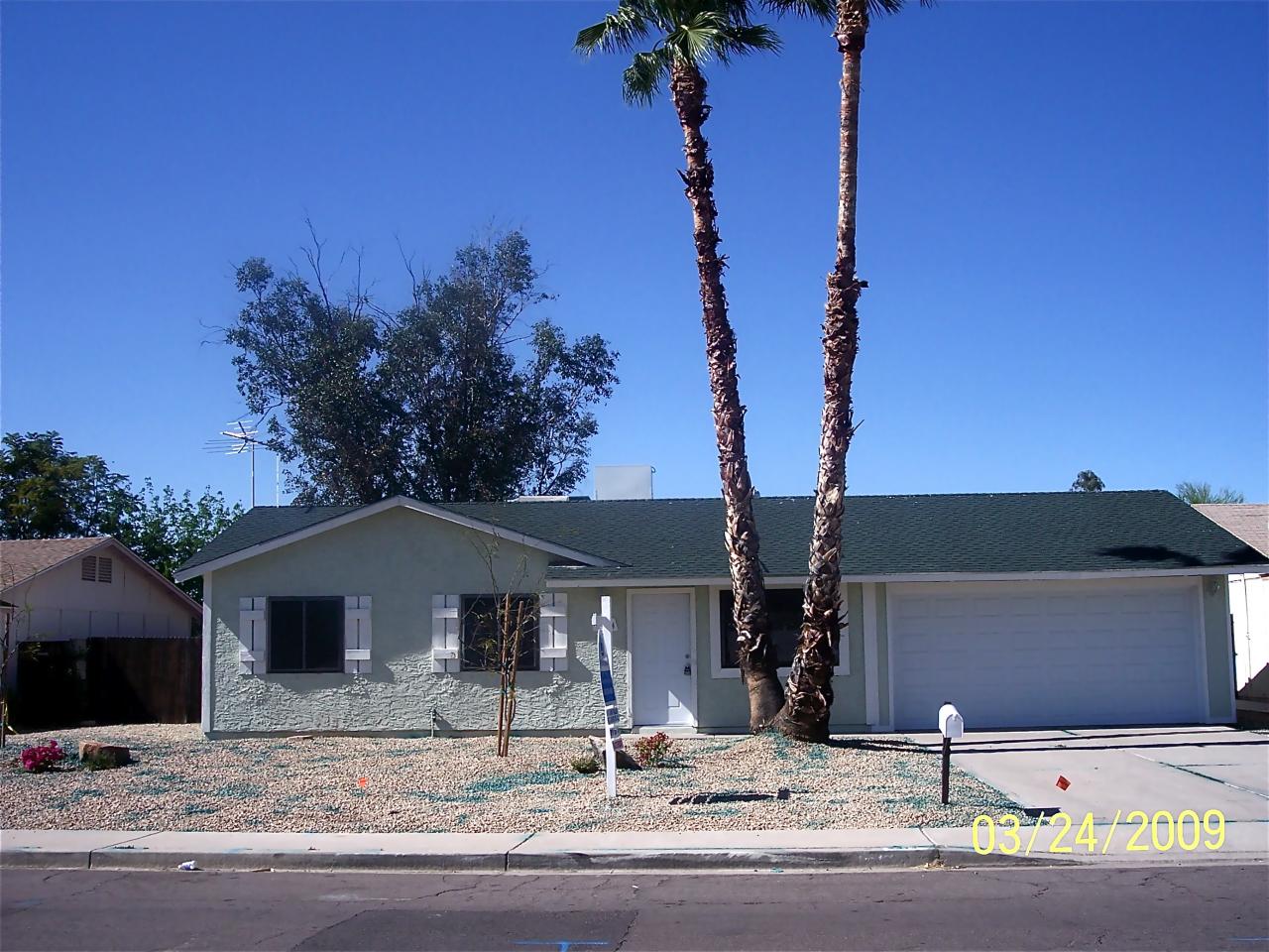 2414 East John Cabot Road Phoenix, AZ 85032 - Photo 1 of 10 Front