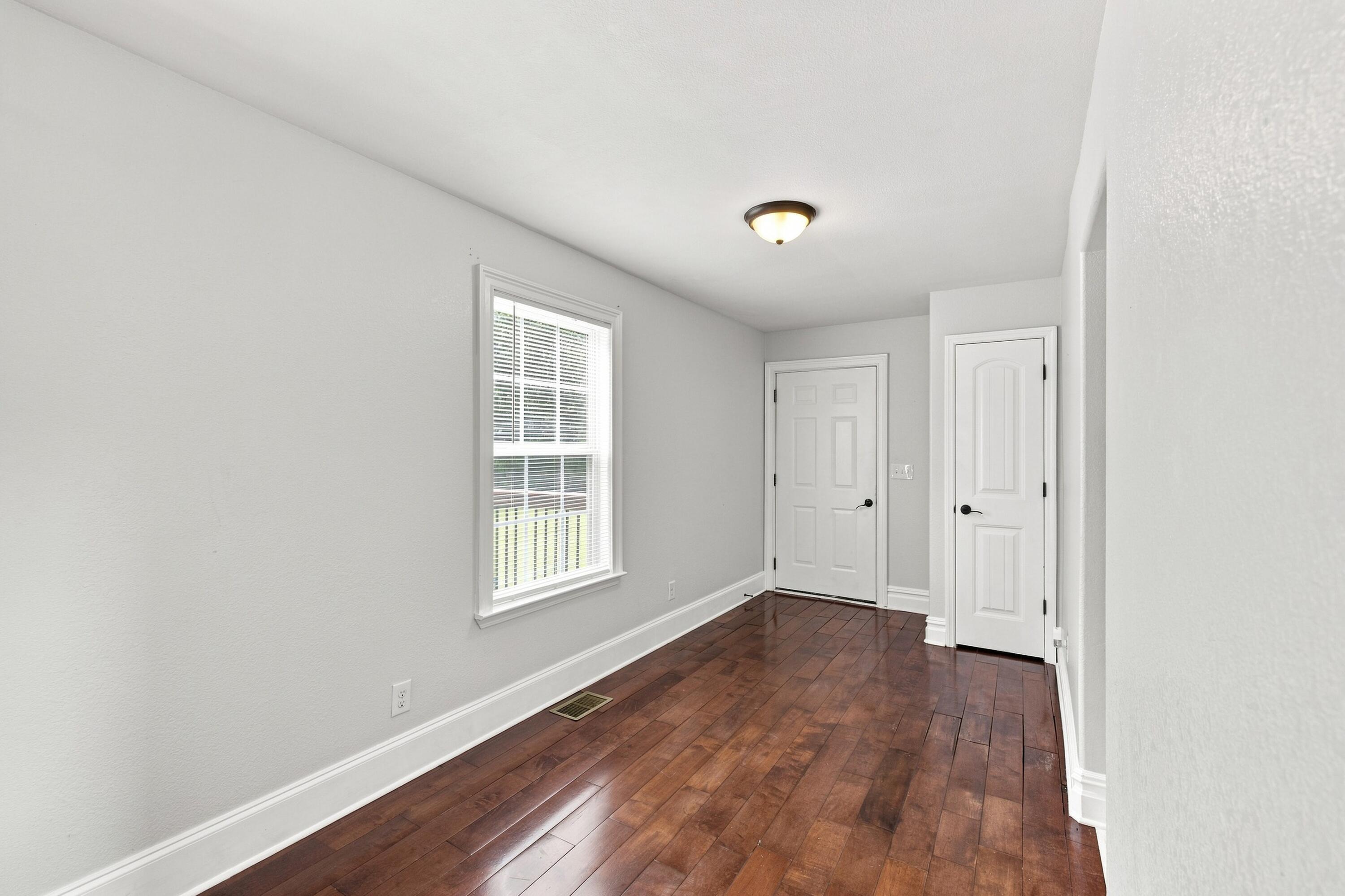 959 Lower Mill Road Hixson, TN 37343 - Photo 11 of 34 Bedroom