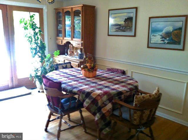 250 Cinder Road Lutherville-Timonium, MD 21093 - Photo 8 of 18 Dining Room