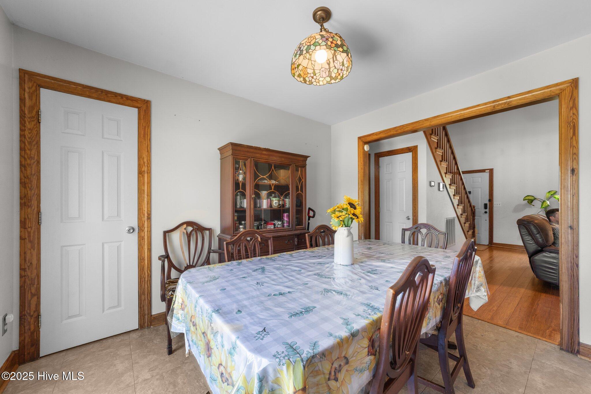 105 Sedgefield Road Moyock, NC 27958 - Photo 13 of 39 31-web-or-mls-_Y9A8045