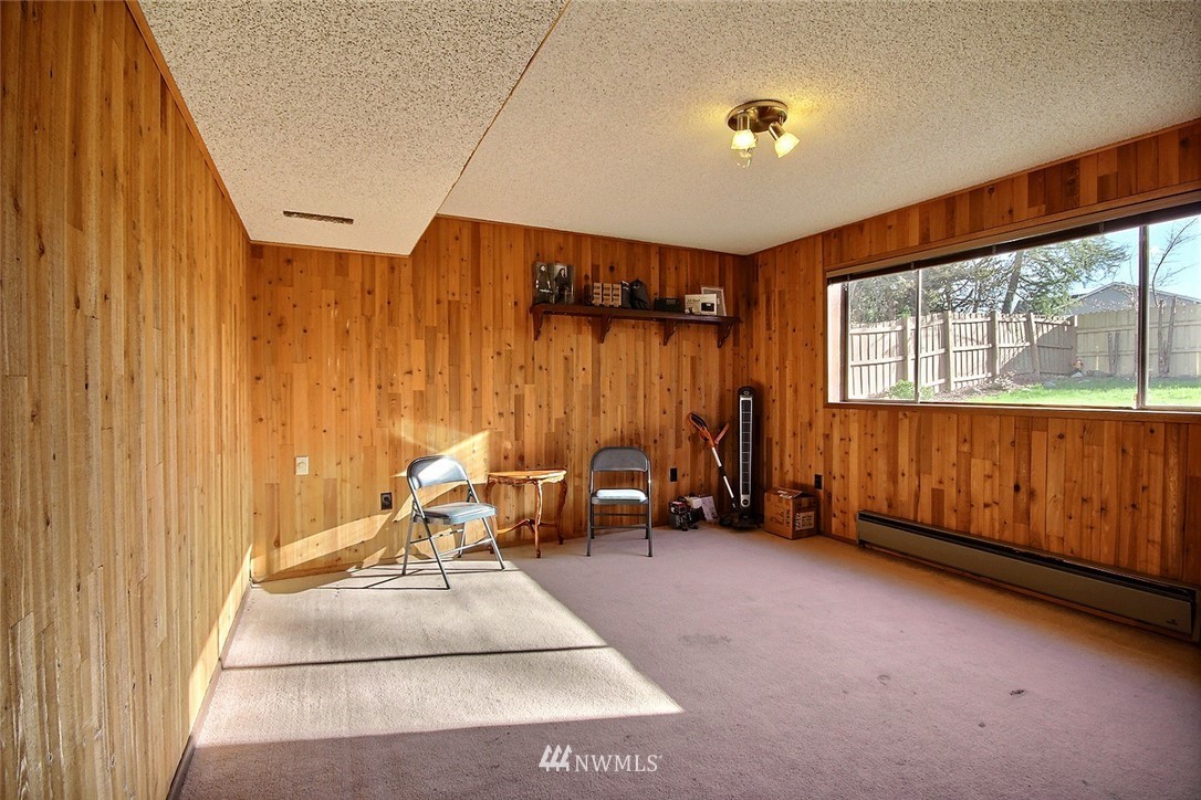 1633 Index Avenue Southeast Renton, WA 98058 - Photo 16 of 20 Gallery Image 16