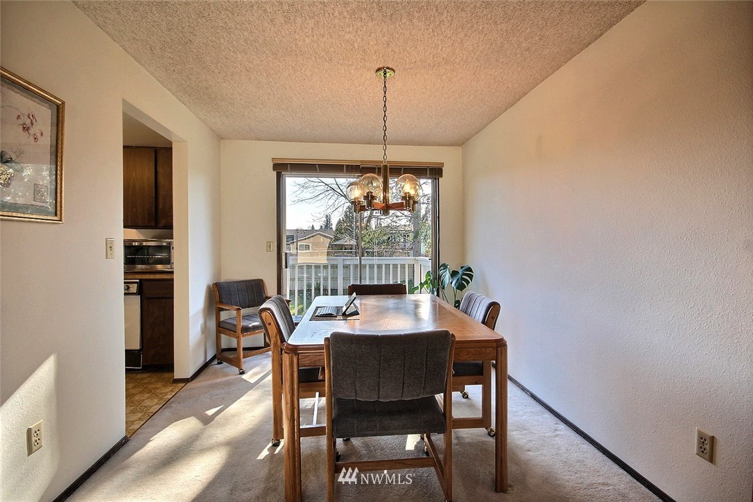 1633 Index Avenue Southeast Renton, WA 98058 - Photo 5 of 20 Gallery Image 5