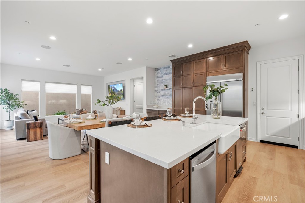 20657 Walnut Circle Porter Ranch, CA 91326 - Photo 15 of 68