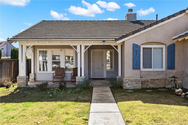 $579,000 | 711 Myrtle Avenue, Perris, CA 92571