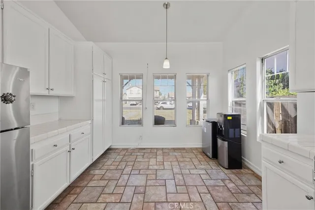 $579,000 | 711 Myrtle Avenue, Perris, CA 92571