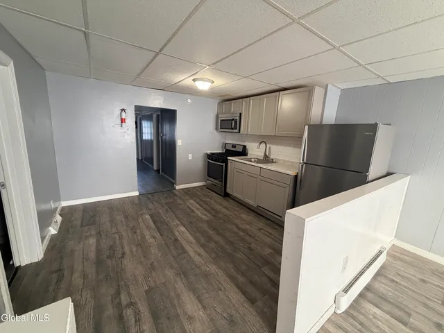 $229,999 | 1333 Broadway, Watervliet, NY 12189