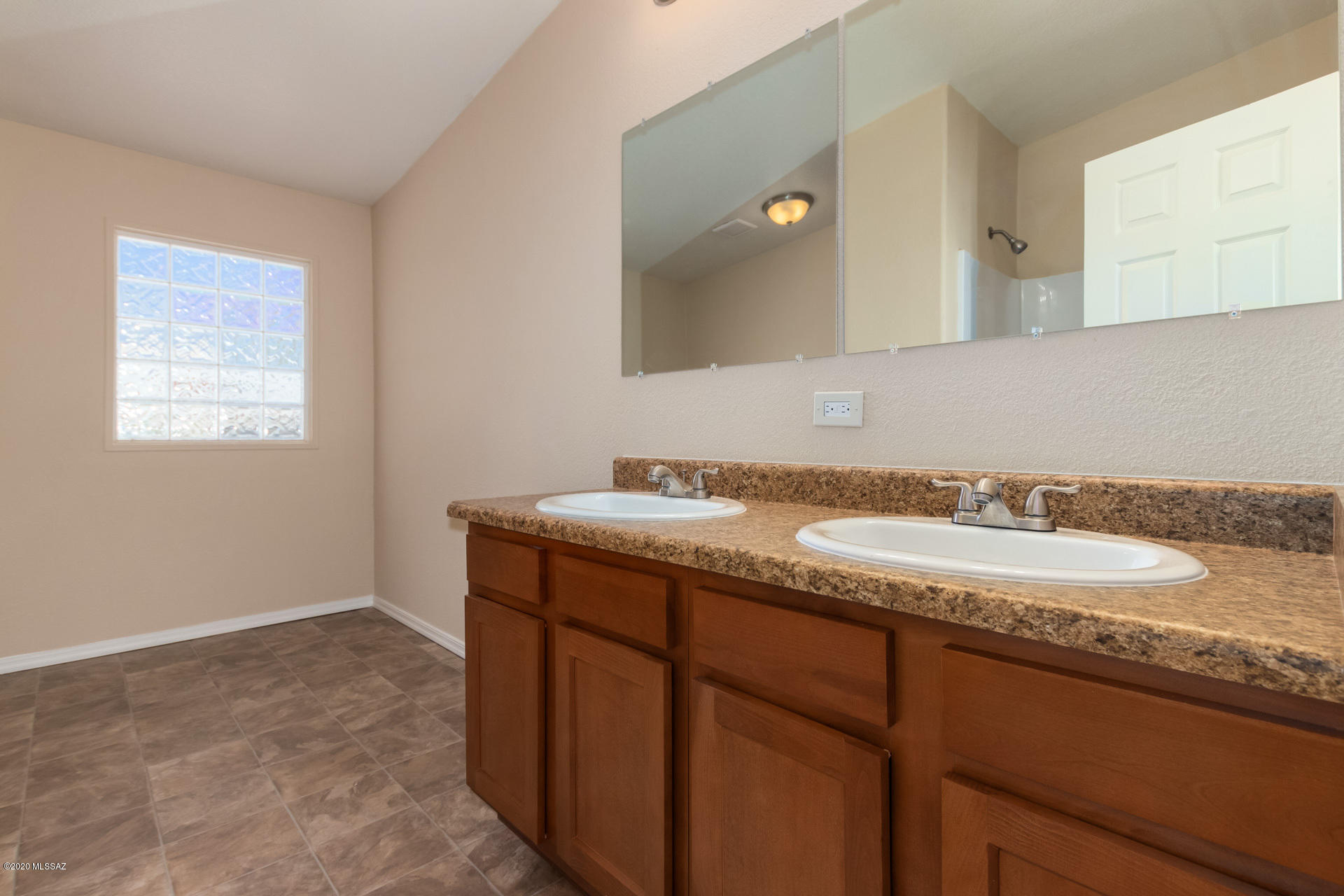 15381 West Many Horses Road Tucson, AZ 85736 - Photo 22 of 27 Gallery Image 22