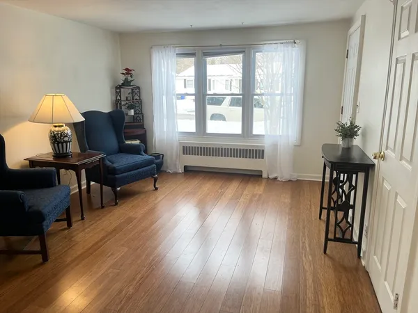 $2,500 | 12 Marion Road, Unit 12, Bedford, MA 01730