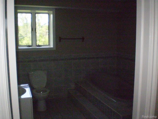 4658 Klam Road Columbiaville, MI 48421 - Photo 9 of 13 9.JPG