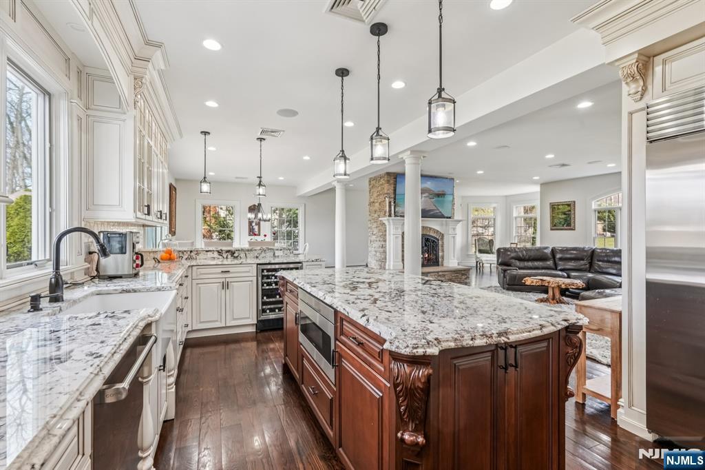 73 Maple Avenue Wayne, NJ 07470 - Photo 15 of 46