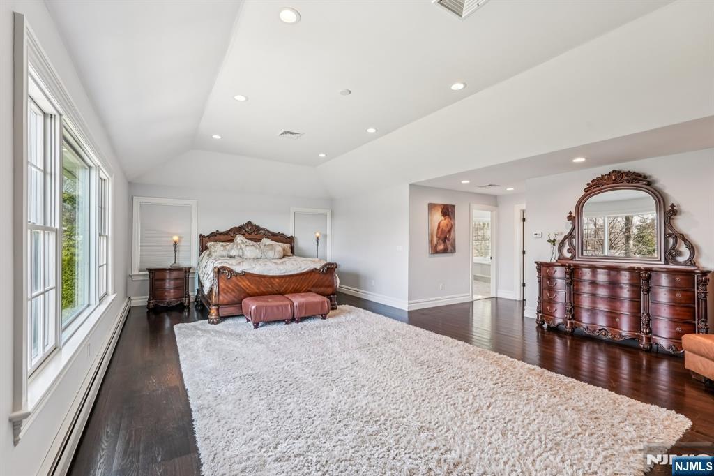 73 Maple Avenue Wayne, NJ 07470 - Photo 23 of 46