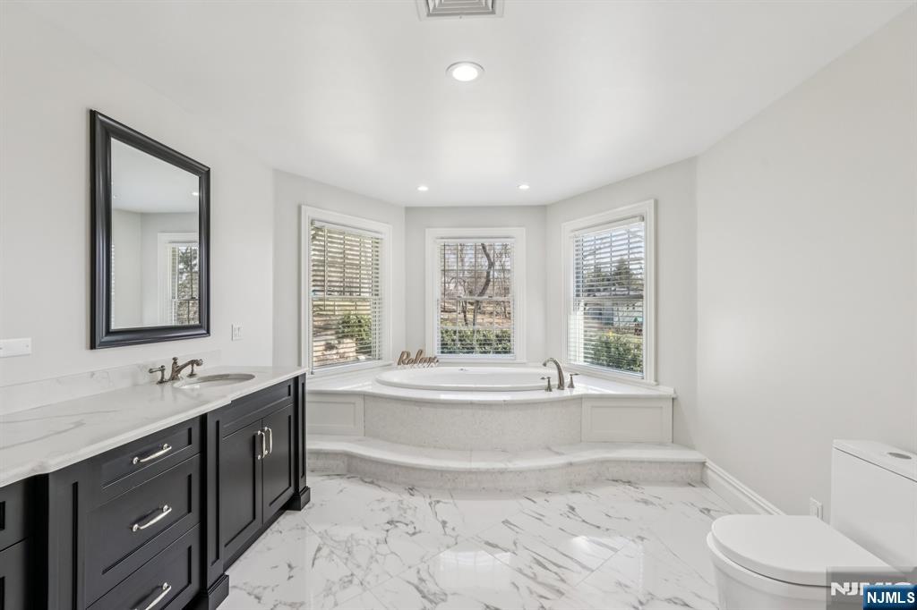 73 Maple Avenue Wayne, NJ 07470 - Photo 26 of 46