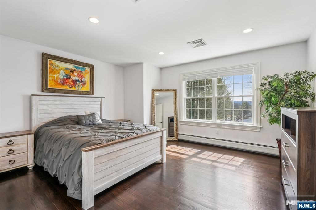 73 Maple Avenue Wayne, NJ 07470 - Photo 32 of 46