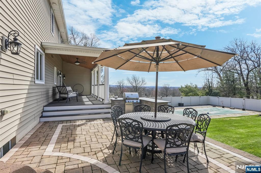 73 Maple Avenue Wayne, NJ 07470 - Photo 44 of 46