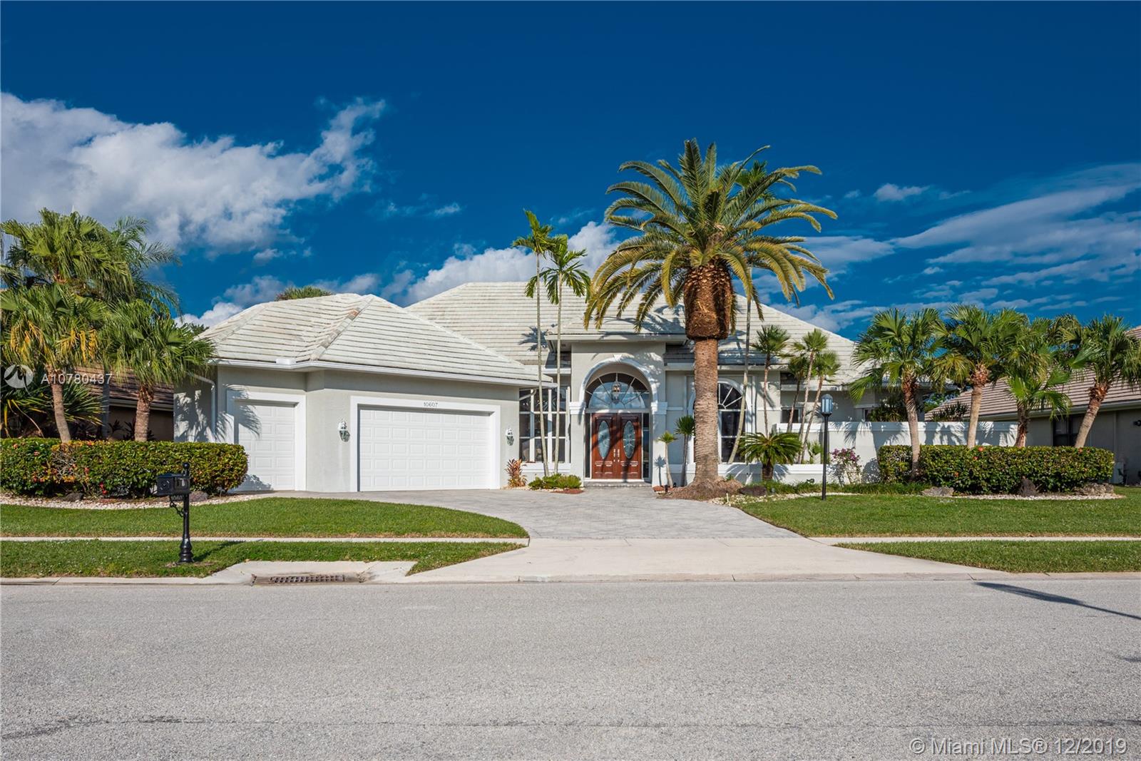 10607 Stonebridge Boulevard Boca Raton, FL 33498 - Photo 2 of 46 Gallery Image 2