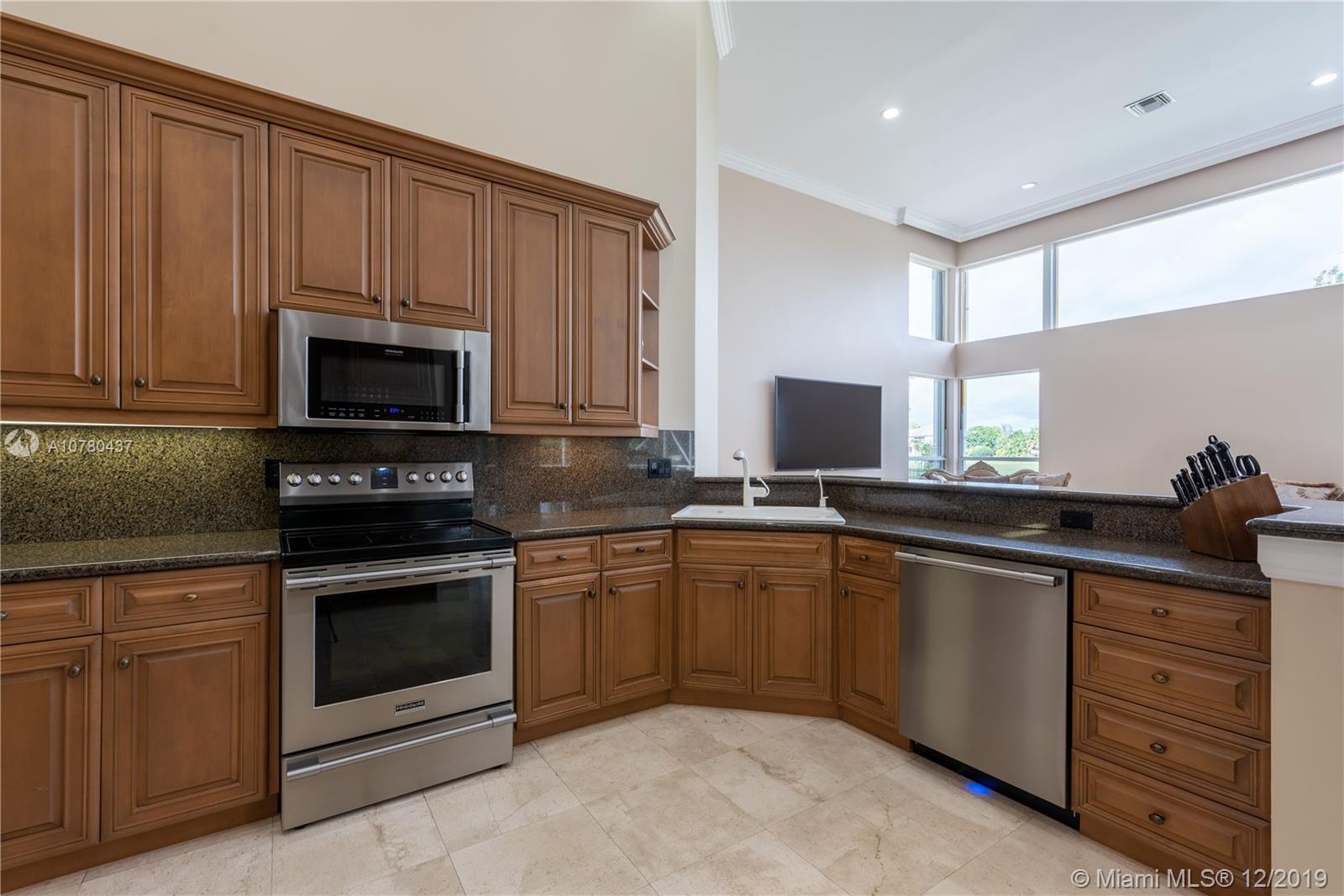 10607 Stonebridge Boulevard Boca Raton, FL 33498 - Photo 19 of 46 Gallery Image 19