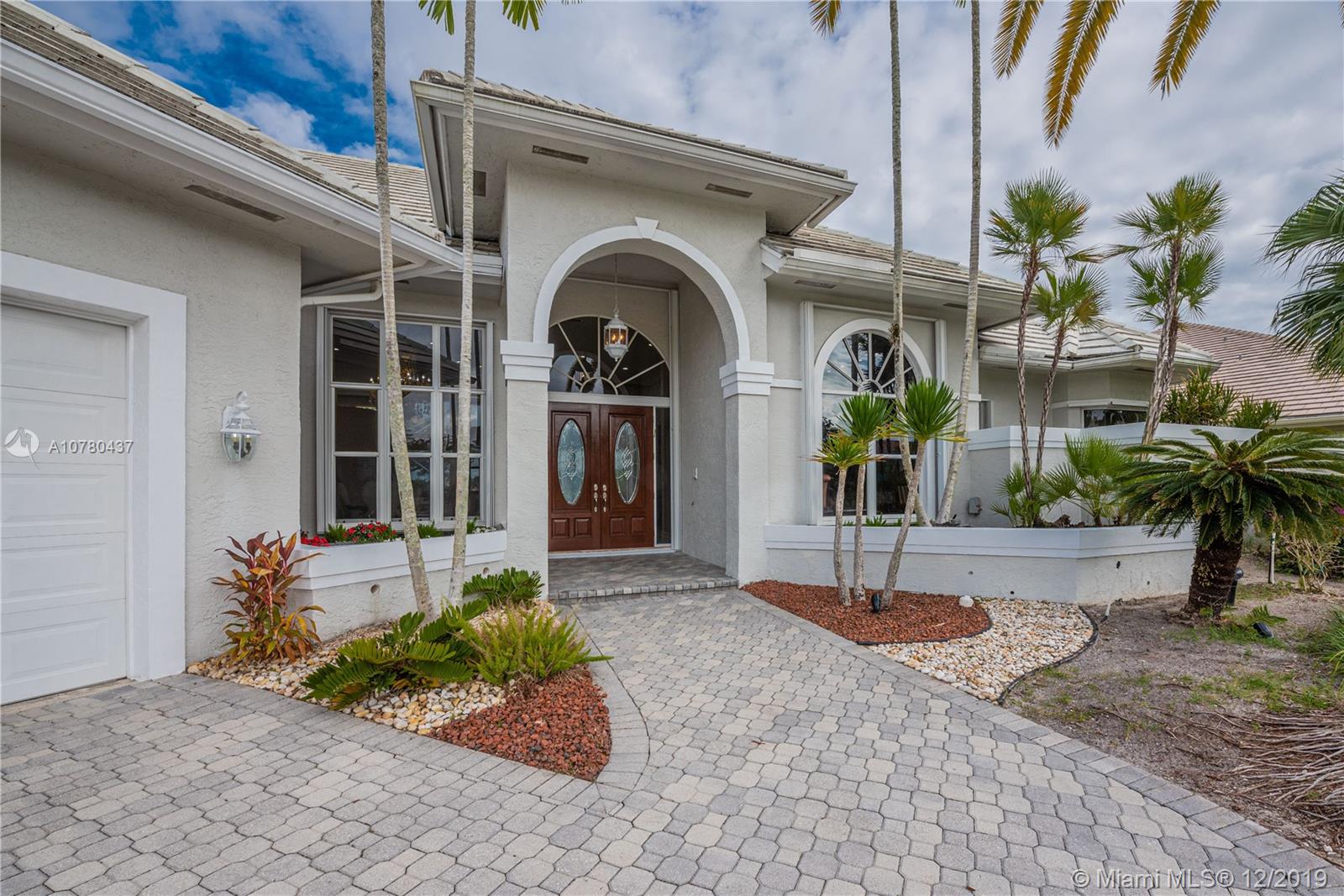 10607 Stonebridge Boulevard Boca Raton, FL 33498 - Photo 3 of 46 Gallery Image 3
