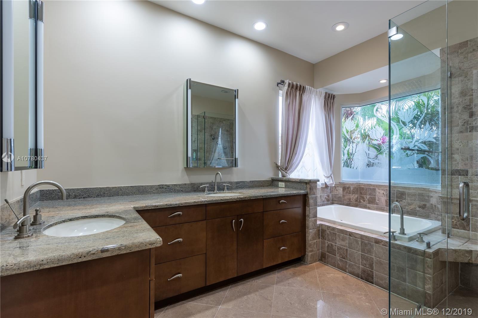 10607 Stonebridge Boulevard Boca Raton, FL 33498 - Photo 24 of 46 Gallery Image 24