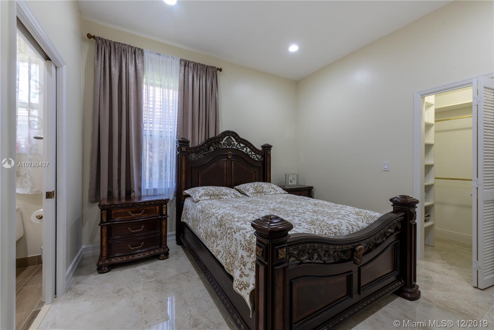 10607 Stonebridge Boulevard Boca Raton, FL 33498 - Photo 27 of 46 Gallery Image 27