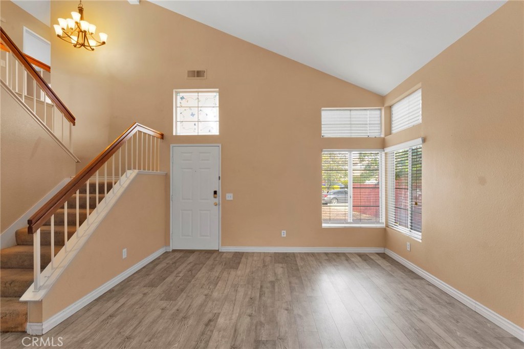 13194 Cardinal Road Victorville, CA 92392 - Photo 8 of 64