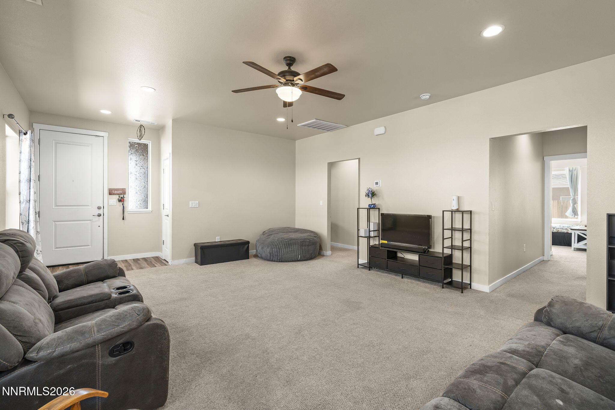 4541 Madison Road Fernley, NV 89408 - Photo 8 of 35 8-web-or-mls-_DSC3558