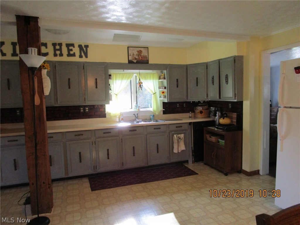 1637 Dodgeville Road Rome, OH 44085 - Photo 11 of 35