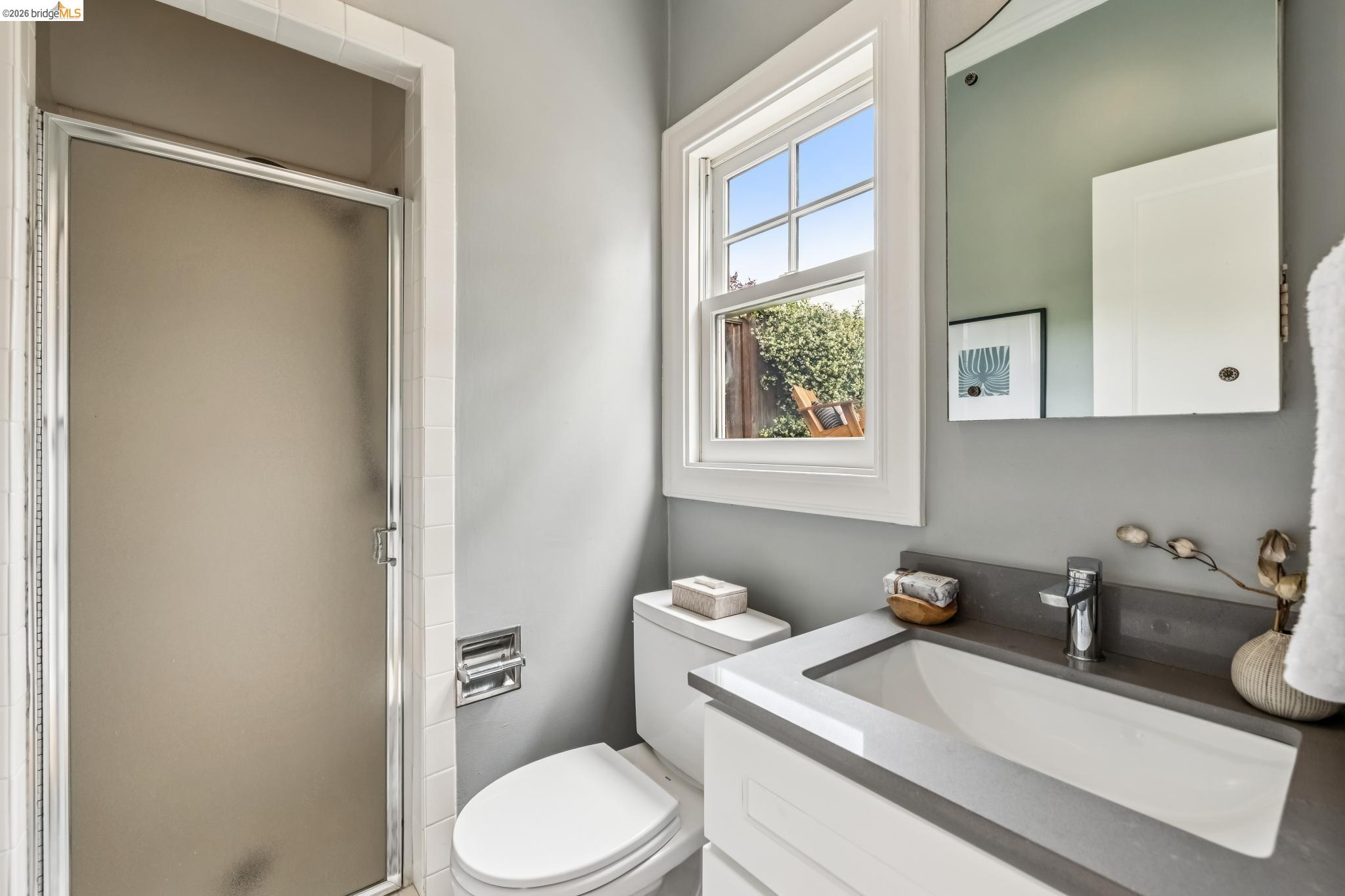 1165 Harvard Road Piedmont, CA 94610 - Photo 26 of 62