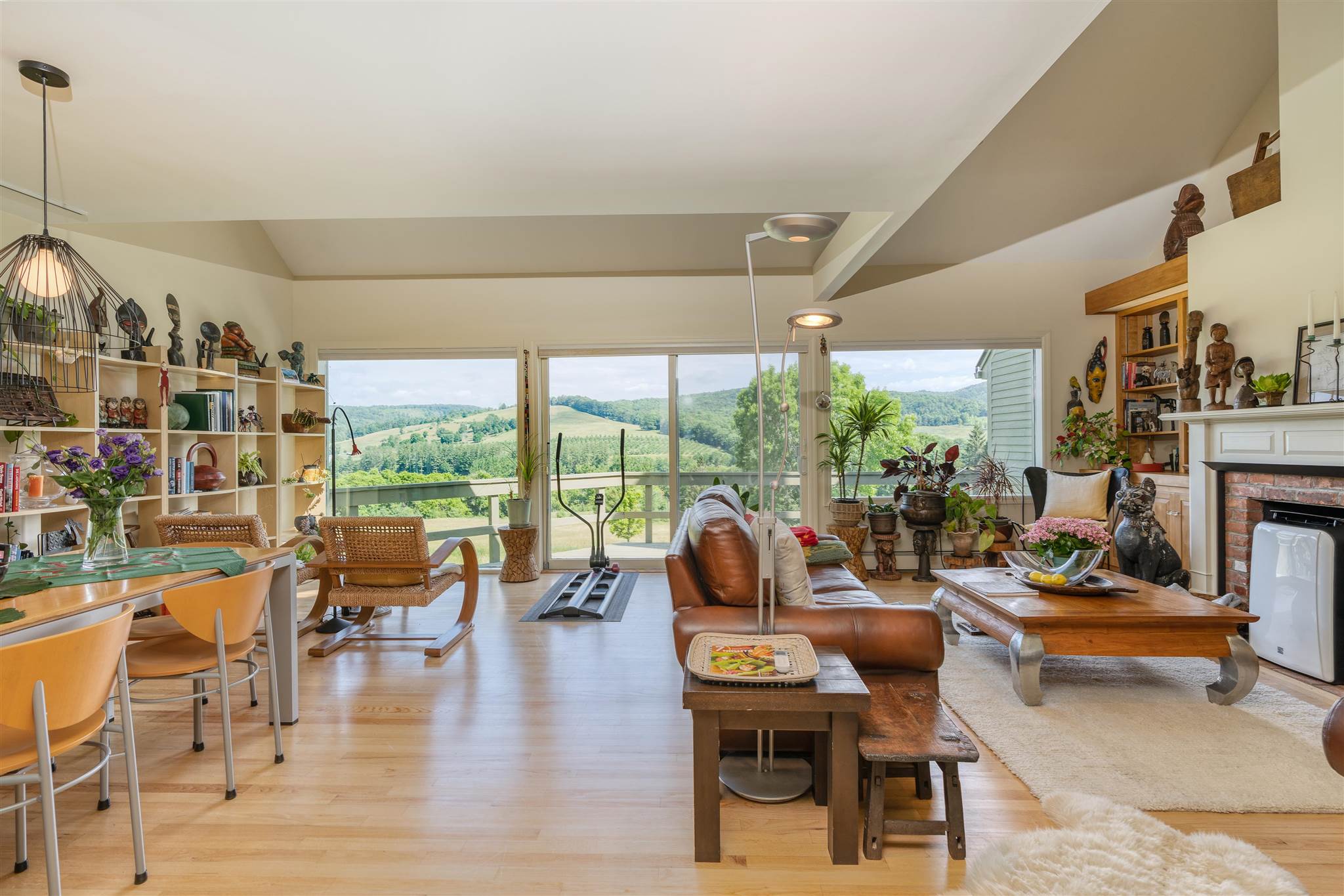 166 N Blake Hill Road, Unit N Woodstock, VT 05091 - Photo 4 of 34 Gallery Image 4