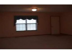 1355 Marigold Road Bloomington, IN 47401 - Photo 2 of 6 Gallery Image 2