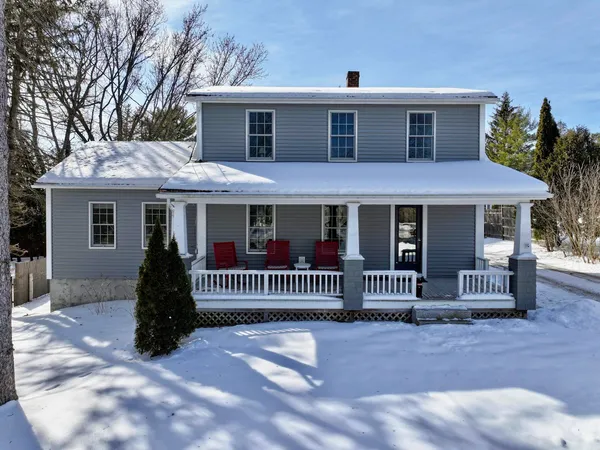 $549,000 | 681 Weybridge Street, Middlebury, VT 05753