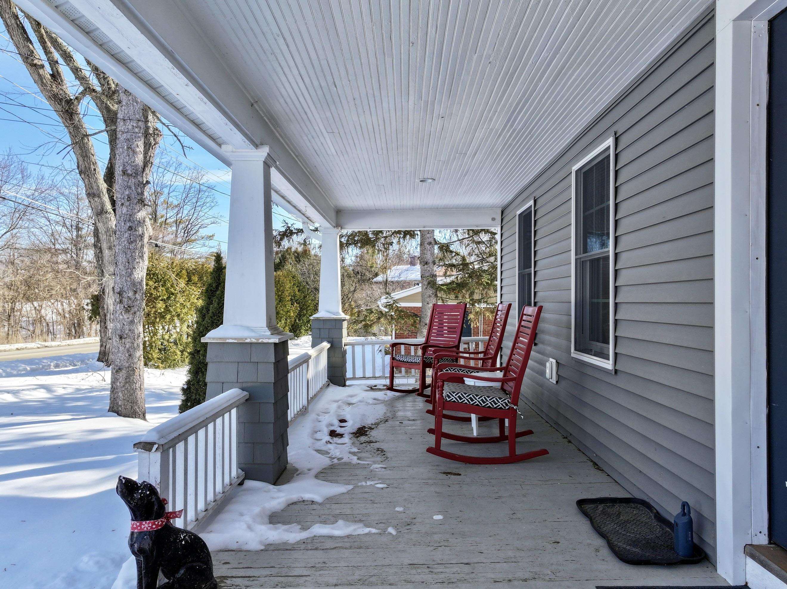 681 Weybridge Street Middlebury, VT 05753 - Photo 3 of 32