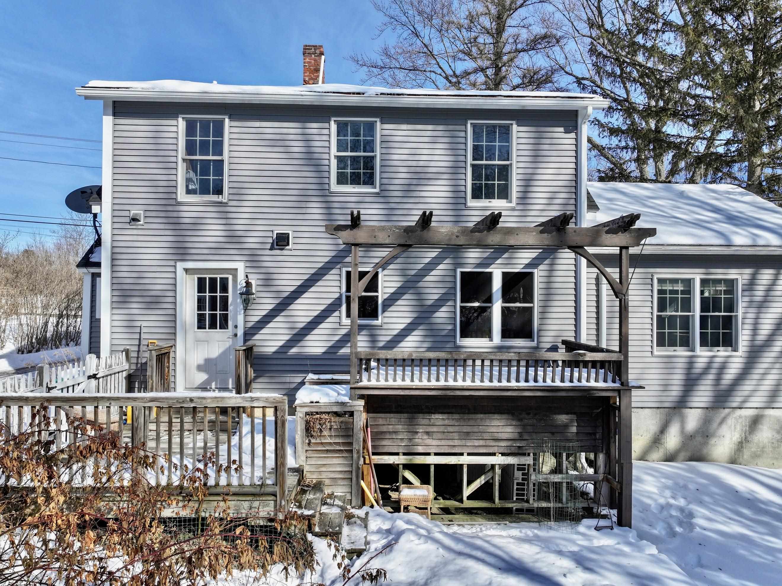 681 Weybridge Street Middlebury, VT 05753 - Photo 5 of 32