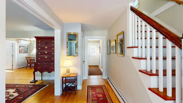 $549,000 | 681 Weybridge Street, Middlebury, VT 05753