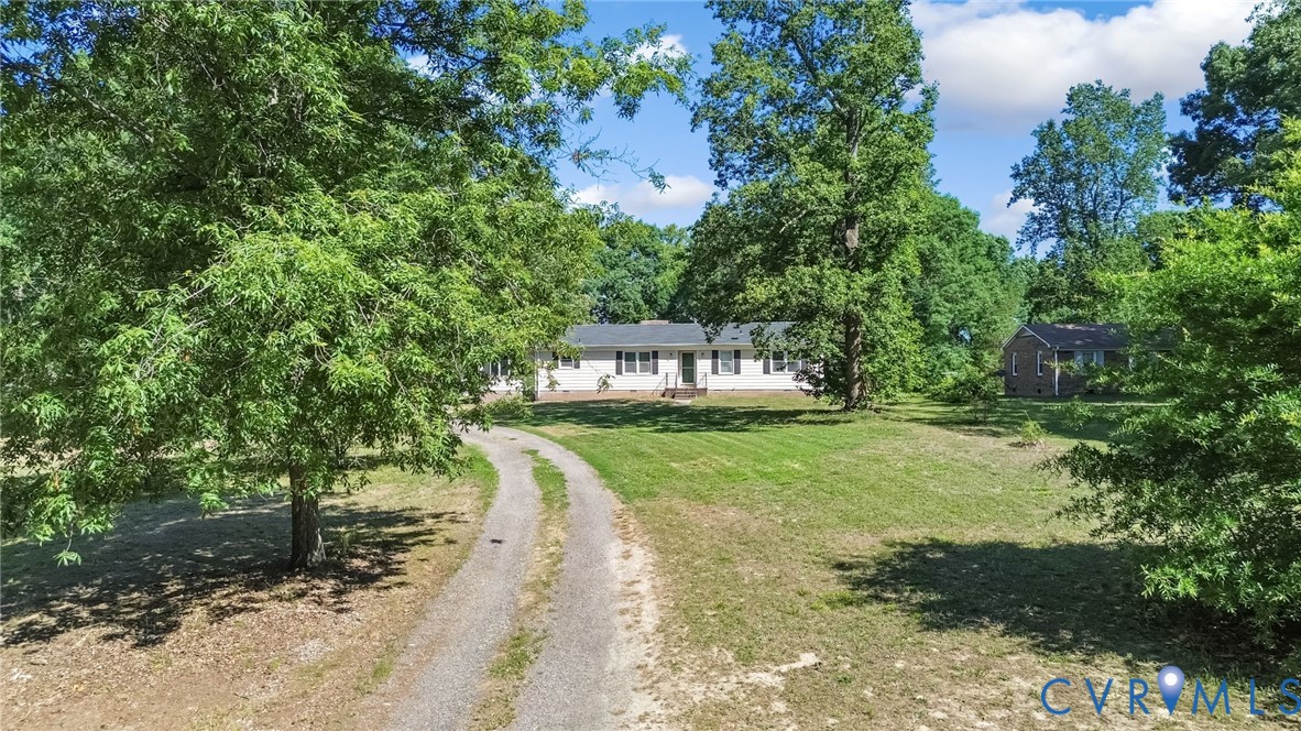 18622 Hawkins Church Road Dinwiddie, VA 23841 - Photo 2 of 39