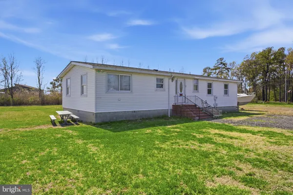 $350,000 | 5666 Walnut Street, Rock Hall, MD 21661