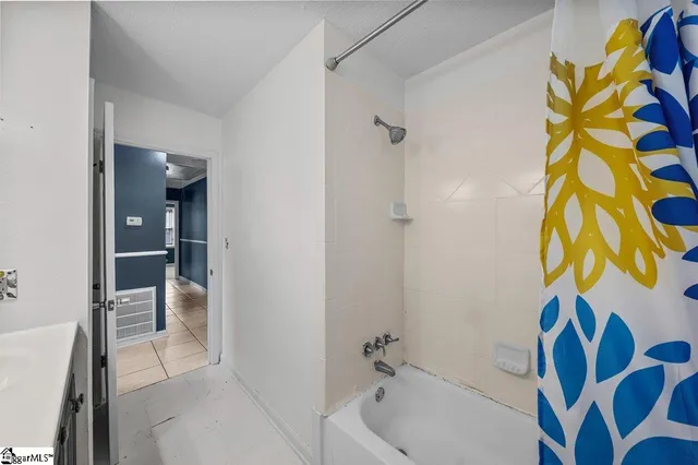 $212,500 | 311 State Rd S-42-9795, Greer, SC 29651